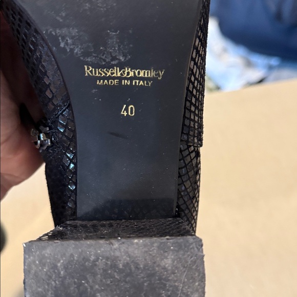 Beautiful booties. - Picture 3 of 3